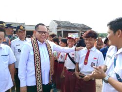 Kunjungan Kerja Ke Desa Sungai Cambai, Pj. Bupati Mesuji Disambut Hangat Oleh Masyarakat