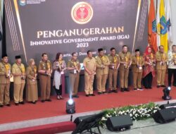 Pj Bupati Mesuji Terima Penghargaan Innovative Government Award 2023 Kategori Kabupaten Terinovatif
