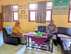 Melalui Kanit Binmas IPDA Tata Subrata, Jajaran Polsek Mesuji Timur Melaksanakan Sambang Dan Binluh kepada Pelajar SMP Utama Wacana 8 Mesuji