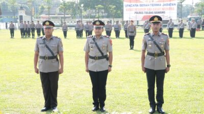 Kapolres Tulang Bawang Pimpin Upacara Sertijab Kasat Reskrim dan Kasat Narkoba