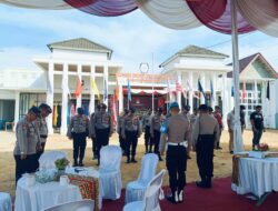 Hari Pertama Di Buka Pendaftaran Calon Bupati Dan Wakil Bupati Oleh KPU, Jajaran Polres Mesuji Melaksanakan Keamanan Di Gedung KPUD Mesuji