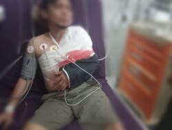 Wartawan Mesuji Aan Setiawan,Melerai Pertengkaran Justru Dibacok Oknum Yang Sedang Mabuk Berat Pengaruh Alkohol