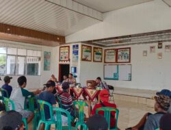 Dalam Rangka Antisipasi Gangguan Kamtibmas Menjelang Pilkada 2024, Bhabinkamtibmas Polsek Mesuji Timur Melaksanakan Giat Cooling System Kepada Aparatur Desa Dan Tokoh Masyarakat Desa Tanjung Mas Jaya