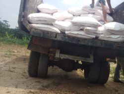 Diduga Kios Menjual Bebas Pupuk Bersubsidi Diluar Kelurahan Serta Kelompok Tani Menebus Melebihi HET