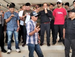 Tantang Diskominfo Tuba Gelar Diskusi Publik Bahas Pembatalan SE.FWTB : Jika Kami Kalah Silahkan Terapkan, Jika Kami Menang Batalkan SE Dan Penuhi Semua Tuntutan Kami