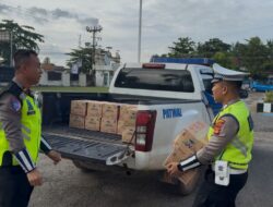 Jajaran Sat Lantas Polres Mesuji Gelar “Tasi Berkah Presisi, Bagikan Air Mineral Dimasjid Dan Mushola Simpang Pematang