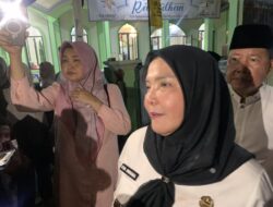 Tak Hanya Safari Ramadhan,Bunda Eva Bawa Harapan Pendidikan Bagi Anak Kurang Mampu