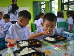 Program MBG Ramadan di Bandar Lampung Dievaluasi, Sekolah Soroti Menu hingga Disteribusi