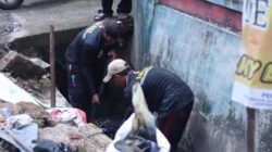 Respons Cepat Ditunjukkan Pemerintah Kota Bandar Lampung Tanpa Jeda Tim Gabungan Turun Langsung Kelapangan membersihkan Drainase Disepanjang Jalan