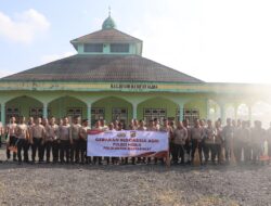 Wujudkan Lingkungan Bersih dan Asri, Jajaran Polres Mesuji & Polsek Jajaran Laksanakan Gerakan Indonesia Asri